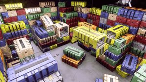 Shipping Yard